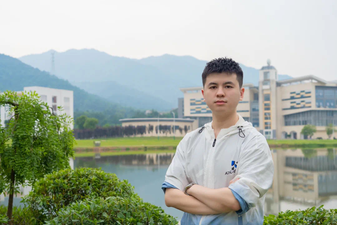 蒋少阳